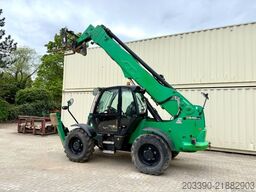 JCB 540-170 / 2021 BJ / 2.525 H
