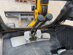 JCB 8026 CTS / 2021 BJ / 1.589 H / 3 x Löffel