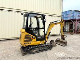CATERPILLAR 301.7D / 2017 BJ / 1.597 H / 2 x Löffel / MS01