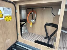 MALIBU Van compact 540 DB+ACC+Automatik+Solarv+Navi