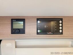 MALIBU Van compact 540 DB+ACC+Automatik+Solarv+Navi