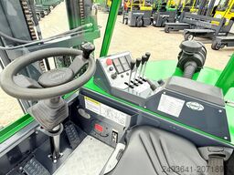 Combilift CB3000 / TRIPLEX 4900MM / FREE LIFT