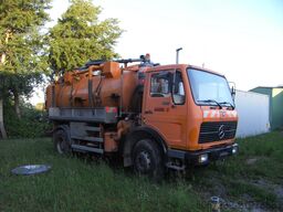 Mercedes-Benz 1619