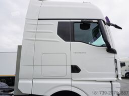 MAN TGX 28.510 6×2 / Sleeper cab