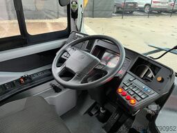 Volvo B5LH 7900 HYBRID 4x2 7 PCS AVAILABLE / HYBRID / AC