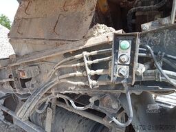 Komatsu BR380JG