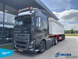 Volvo FH16 750 6x2/4 u kombinaciji sa KWB P3 poluprikolicom i Hiab 1185 83 kranom Volvo FH16 750 6x2/4 i.c.m. KWB P3 oplegger met Hiab ...