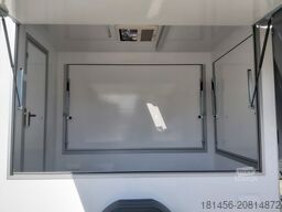 trailershop Infostand 3 Klappen 230V Licht Strom