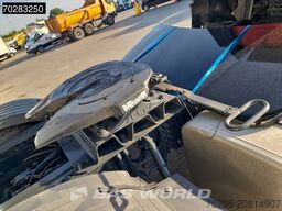 Iveco S-Way 490 4X2 DAMAGED! chassis bent 2x Tanks LE...