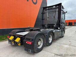 Mercedes-Benz Actros 2863 6x4 BIG SPACE CAB / RETARDER