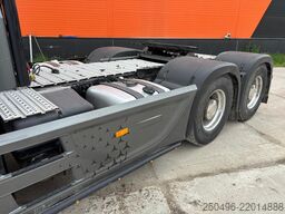 Mercedes-Benz Actros 2863 6x4 BIG SPACE CAB / RETARDER