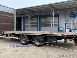 Krone Jumbo Plattform 7,82 mit Lochleiste