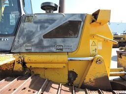 KOMATSU D61PX-15E