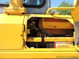 KOMATSU D61PX-15E