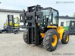 JCB 940 / TRIPLEX 4500 / FREE-LIFT NEW TIRES