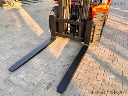 Toyota 42-4FD40 / DIESEL / 4500KG / DUPLEX / FO