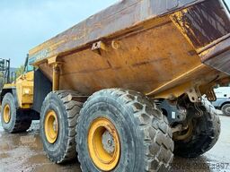 KOMATSU HM 400-2 Dumper Mulde