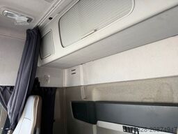 VOLVO FH16 600 6X4 LL I-shift Kran Epsilon M120Z