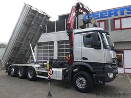 Mercedes-Benz Arocs 3643 | 8X4 Tridem | 3 Side Tipper | Fassi...