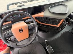 VOLVO FH 460 6x2 Globetrotter Euro 6