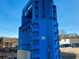  Altreifen-Ballenpresse