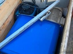  Altreifen-Ballenpresse