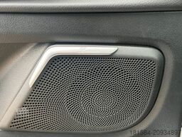 MERCEDES-BENZ EQV 300 lang