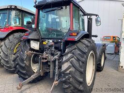 VALTRA A93 Hi Tech