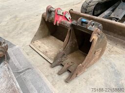 Kubota U 27-4