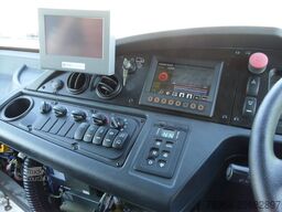 Dennis Eagle DENNIS ELITE 6 / RosRoca Olympus 21W