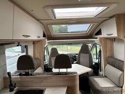 EURA MOBIL PROFILA T 695 EB CAM PANO SD KAM LM