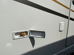 EURA MOBIL ACTIVA ONE 690 HB | WAB CAM DynLicht ACC SpurH