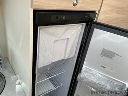 EURA MOBIL ACTIVA ONE 690 HB | WAB CAM DynLicht ACC SpurH