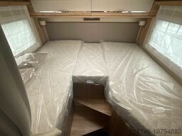 EURA MOBIL PROFILA T 696 EB MONDIAL P. LITHIUM+SOLAR+SAT/TV