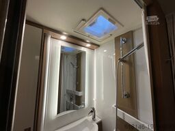 BUERSTNER LYSEO TD 690 G Harmony Line Paket, Hubbett