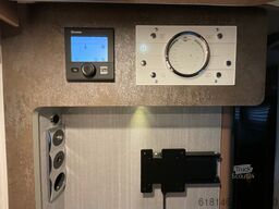 BUERSTNER LYSEO TD 690 G NAVI / SOLAR / KLIMA / FAHRTRÄ