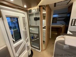 BUERSTNER LYSEO TD 690 G NAVI / SOLAR / KLIMA / FAHRTRÄ