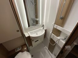 BUERSTNER LYSEO TD 690 G NAVI / SOLAR / KLIMA / FAHRTRÄ