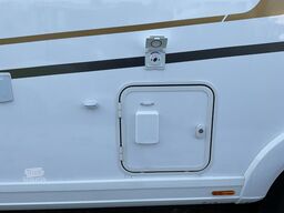 EURA MOBIL PROFILA T 676 EB MAXI 4,4 t / Mondial Plus