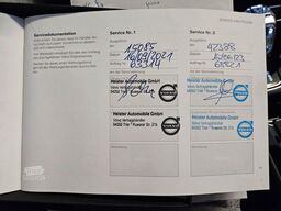 VOLVO XC40 Inscription Recharge 2WD - AHK - LEDER -