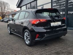 FORD Focus Limo 1.0 EB  Cool & Connect