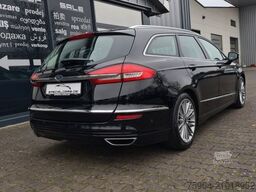 FORD Mondeo 2,0 TDCi Vignale - ACC - MASSAGE - AHK