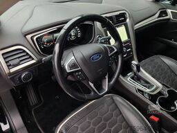 FORD Mondeo 2,0 TDCi Vignale - ACC - MASSAGE - AHK