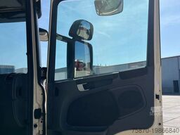 Scania P250