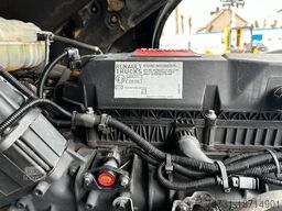 RENAULT T460 4X2 Tractor-unit Spring/Air Retarder D11 En