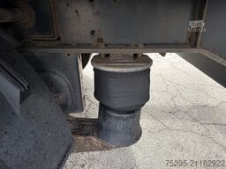 Kögel 3 Achs MEGA Staplerhalter Lift SAF TÜV 02 2026