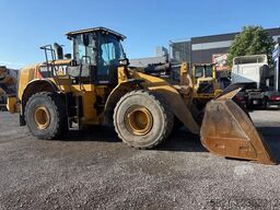 Caterpillar 966M