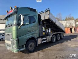 Volvo FH16 8x4 Tridem Crane Truck with 2014 26 t/m Palfi