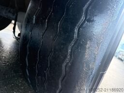 Kraker CF-200 WALKING FLOOR / SCHUBBODEN / PISO MOVIL ...