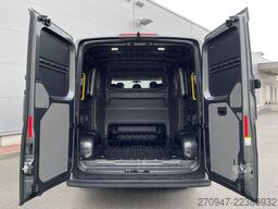 MAN TGE 3.180 L3H2 MIXTO 4x4 AUTOM ACC STANDH SITZH
